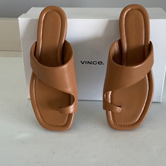 Vince tan sandal - Picture 1 of 14